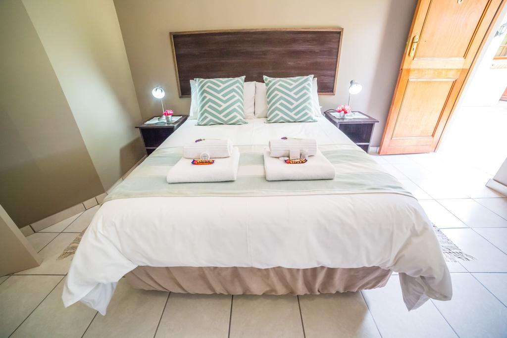 Beryl1 Guest House Klerksdorp Εξωτερικό φωτογραφία